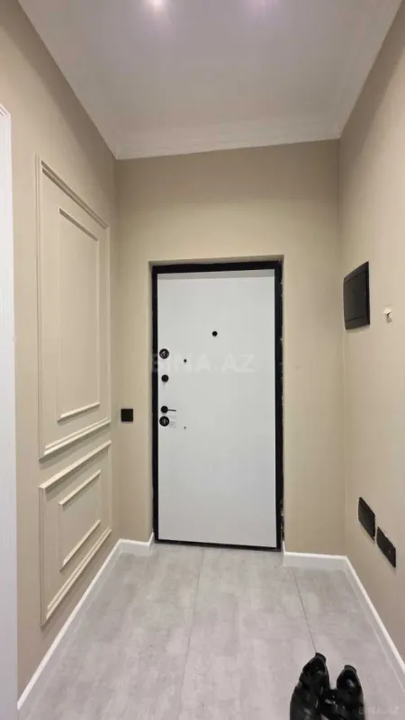 Satılır 3 otaqlı mənzil 108 m²