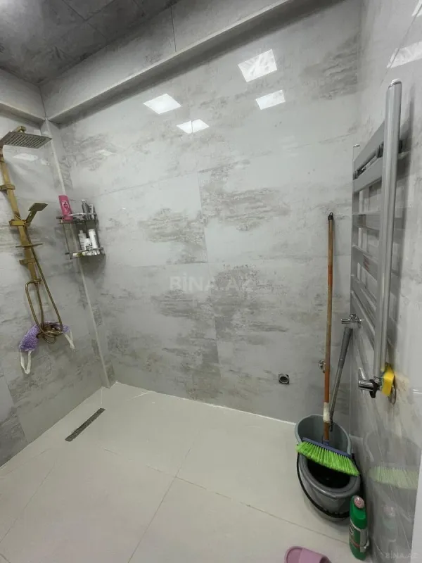 Satılır 2 otaqlı mənzil 69 m²