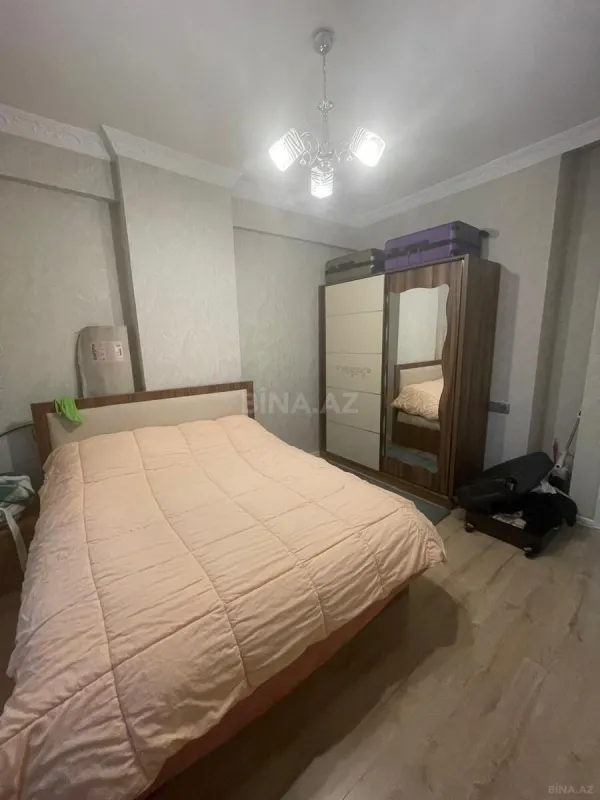 Satılır 2 otaqlı mənzil 69 m²