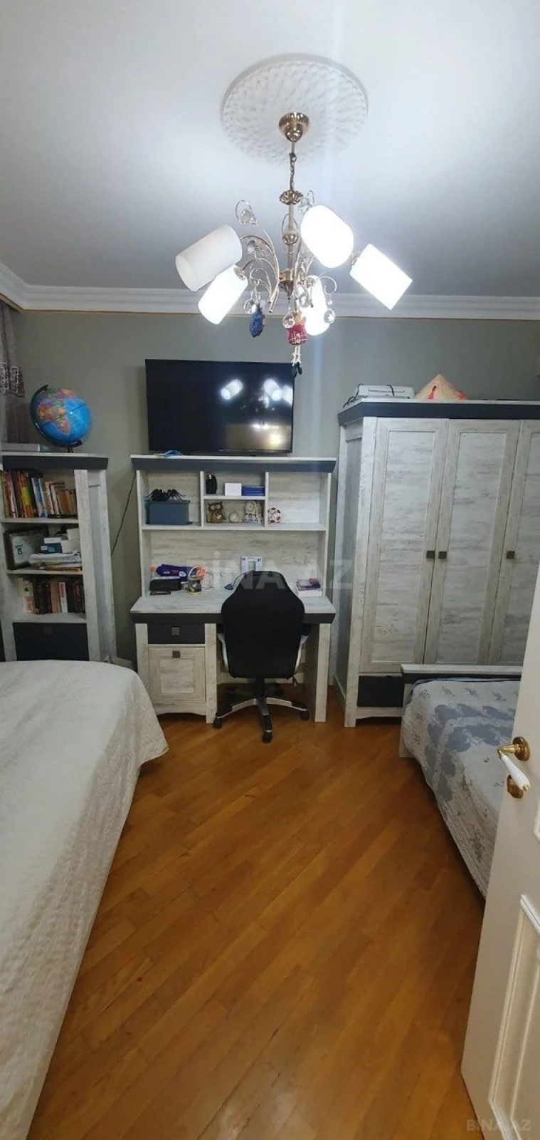 Satılır 3 otaqlı mənzil 109 m²