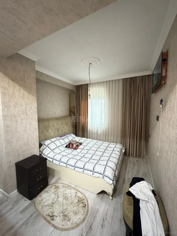 Satılır 2 otaqlı mənzil 60 m²