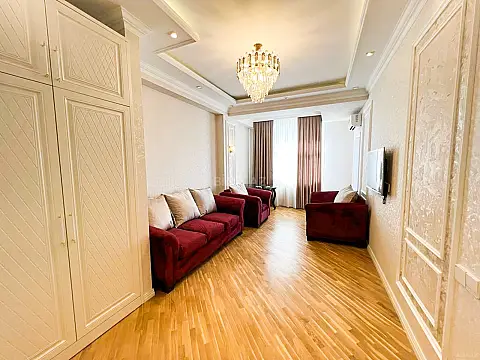 Satılır 2 otaqlı mənzil 51 m²