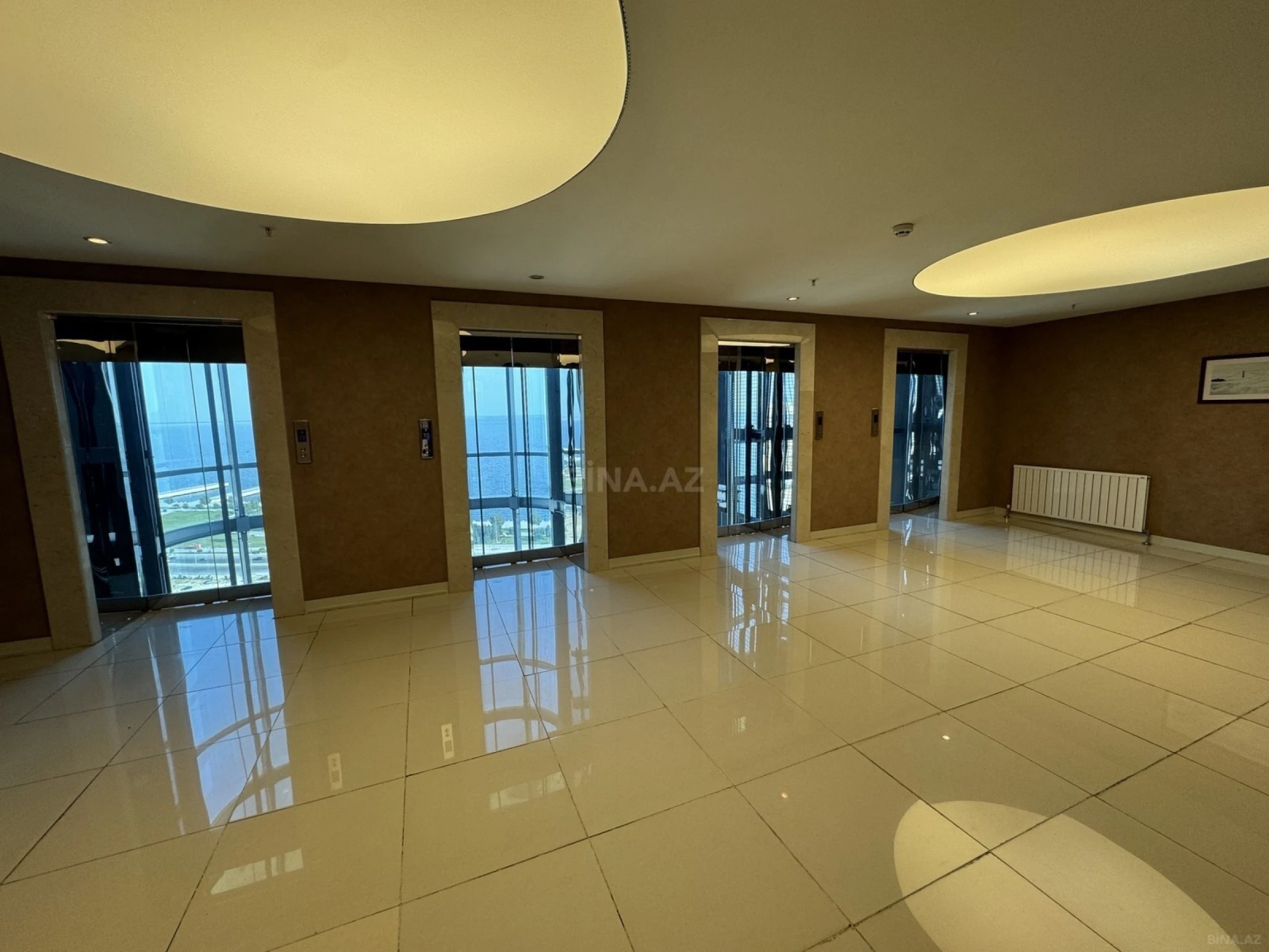 Kirayə verilir 3 otaqlı ofis 110 m²