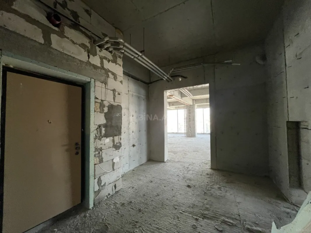 Satılır 5 otaqlı mənzil 436.6 m²