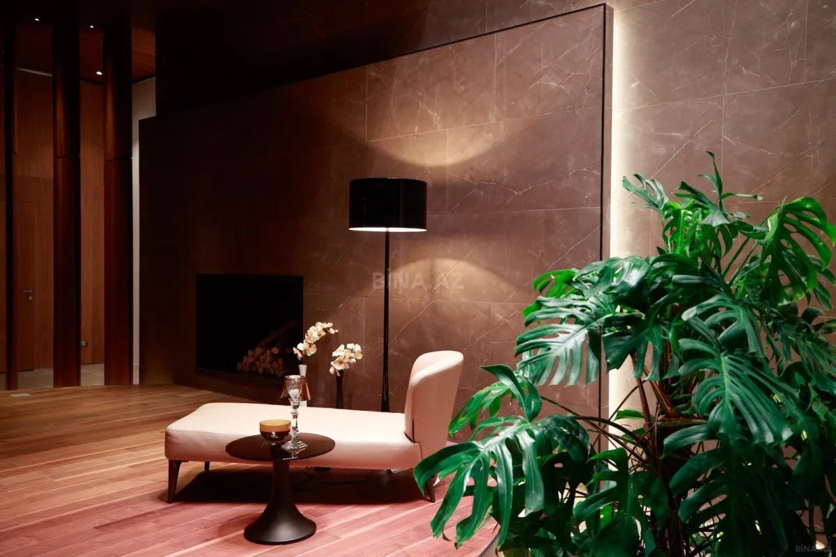 Satılır 5 otaqlı mənzil 436.6 m²