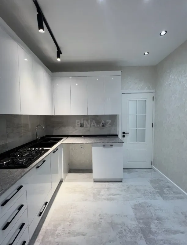 Satılır 3 otaqlı mənzil 90 m²