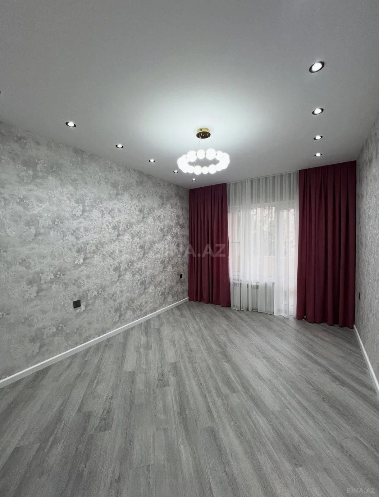 Satılır 3 otaqlı mənzil 90 m²
