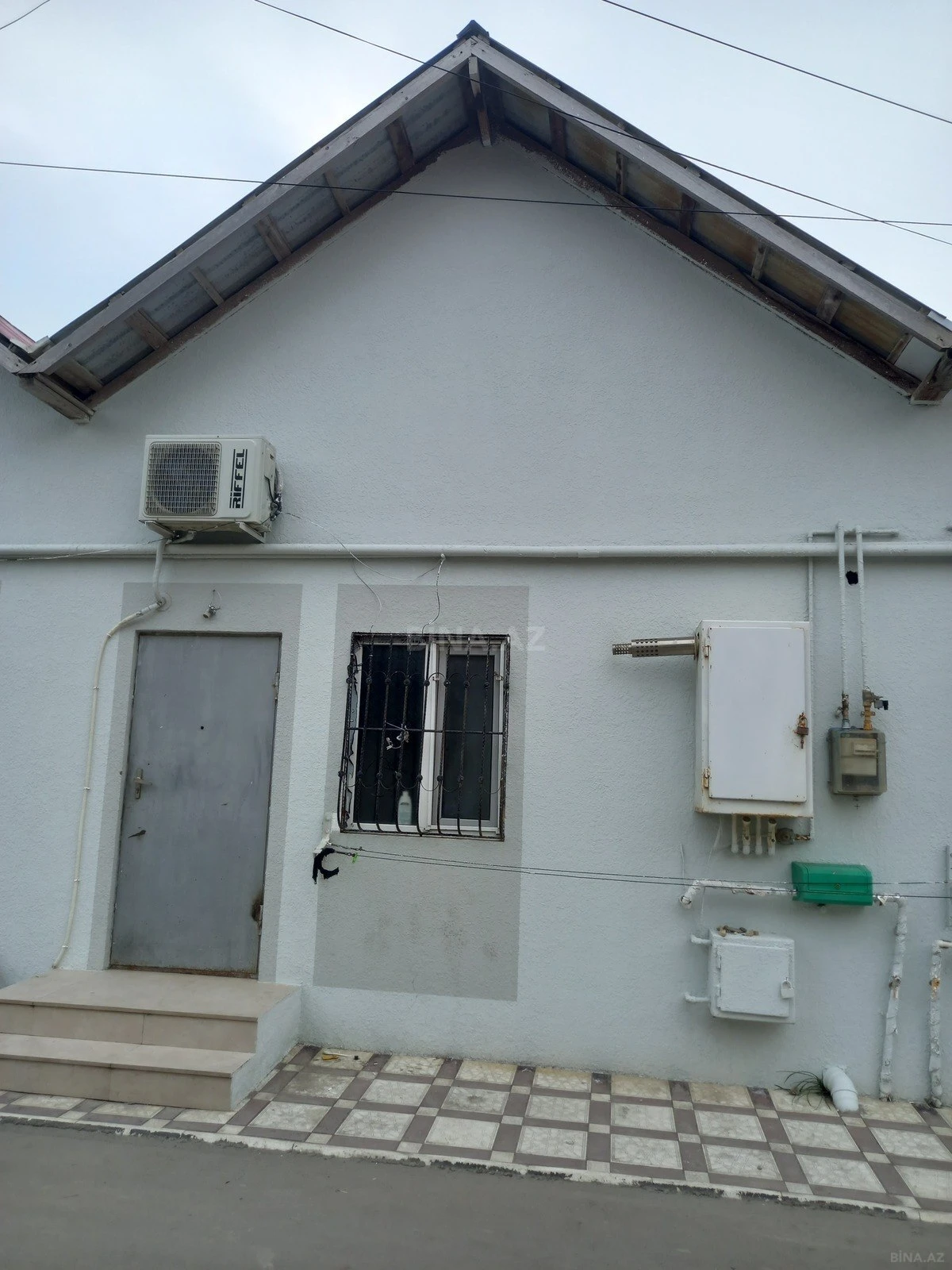 Satılır 3 otaqlı həyət evi 55 m²