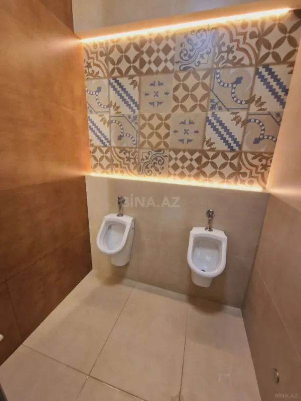 Kirayə verilir obyekt 256 m²