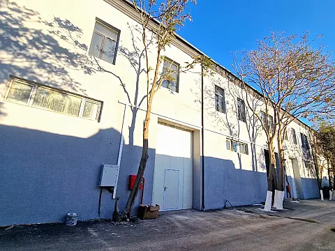 Kirayə verilir obyekt 256 m² — Bakı, Qanıtəpə 256.00 m²