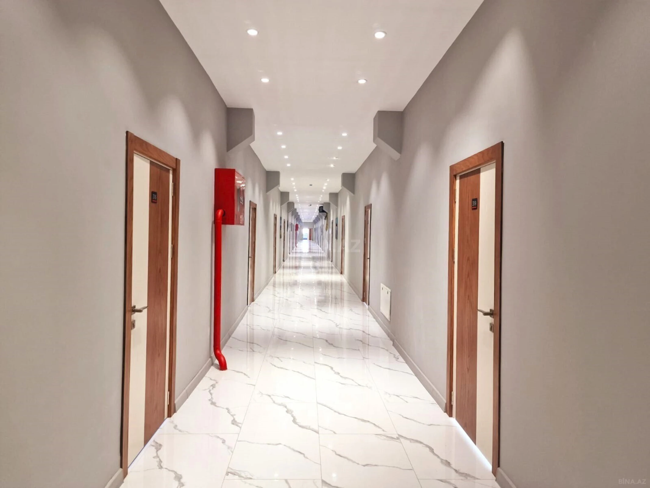 Kirayə verilir obyekt 256 m²