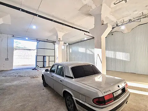 Kirayə verilir obyekt 256 m²