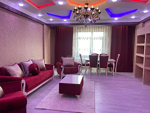 Satılır 3 otaqlı mənzil 141 m² — Bakı 3 otaq 141.00 m²