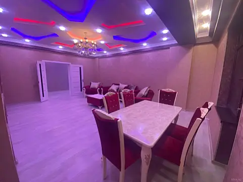 Satılır 3 otaqlı mənzil 141 m²