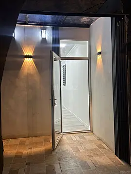 Kirayə verilir obyekt 105 m²