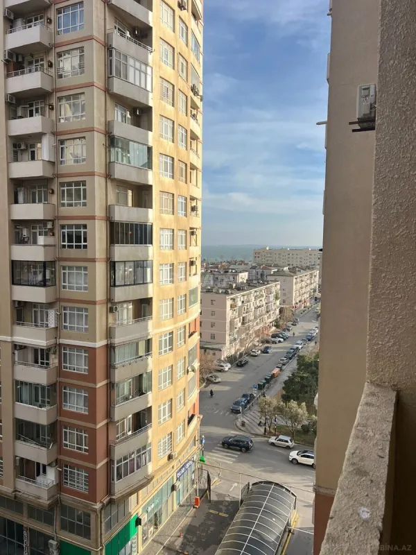 Satılır 2 otaqlı mənzil 70 m²