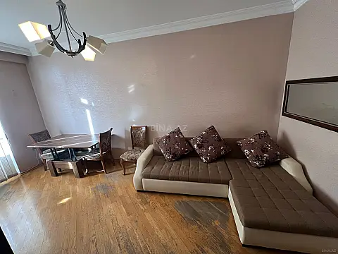 Satılır 2 otaqlı mənzil 70 m²