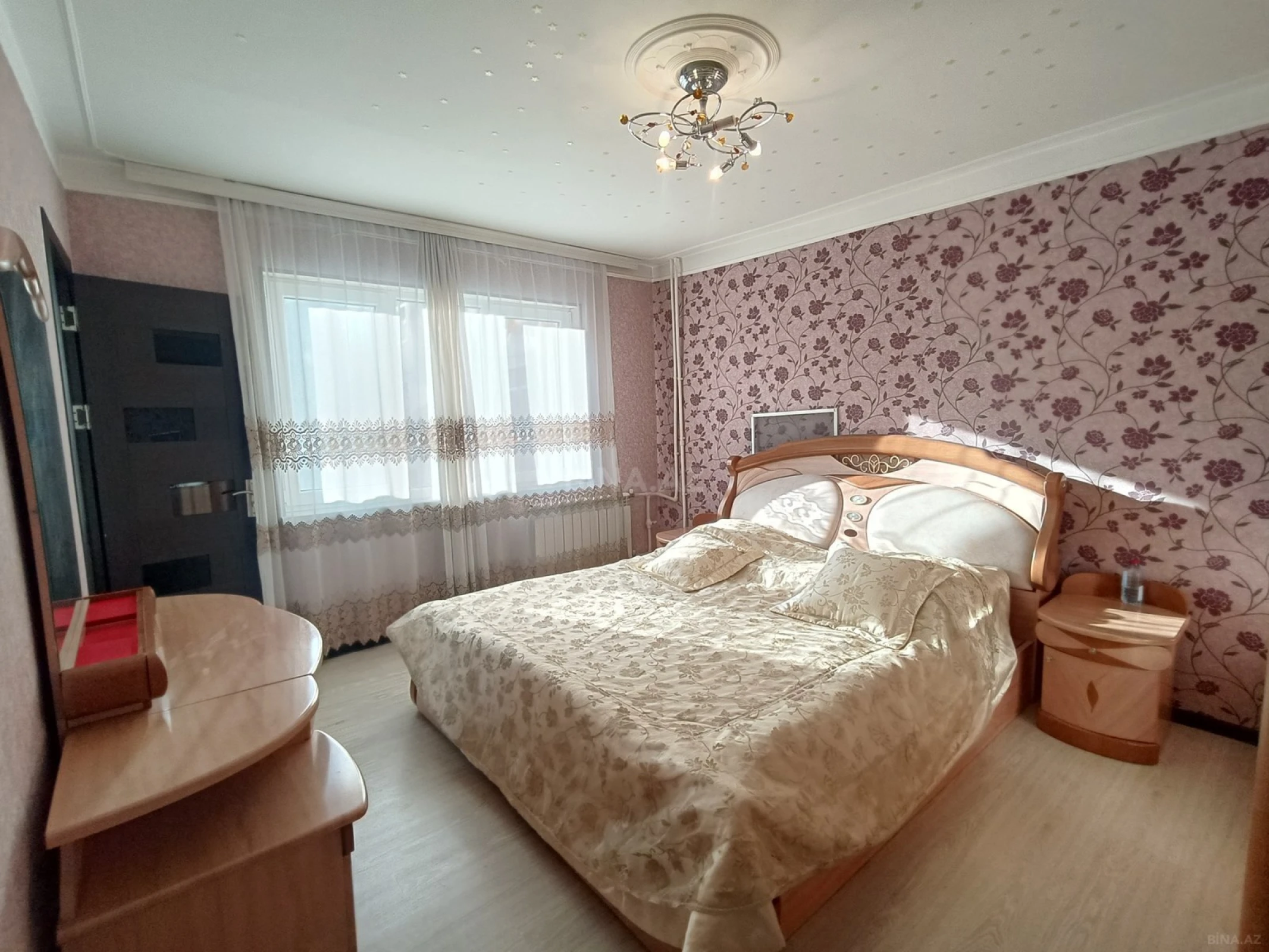 Kirayə verilir 3 otaqlı mənzil 100 m²