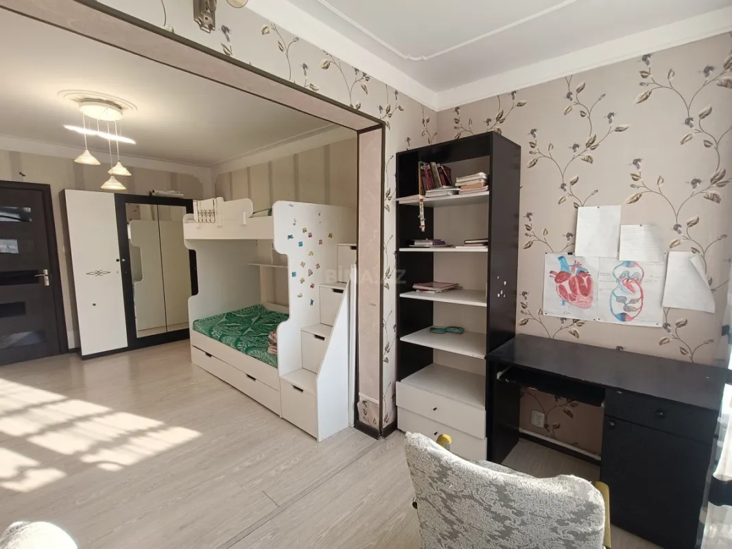 Kirayə verilir 3 otaqlı mənzil 100 m²