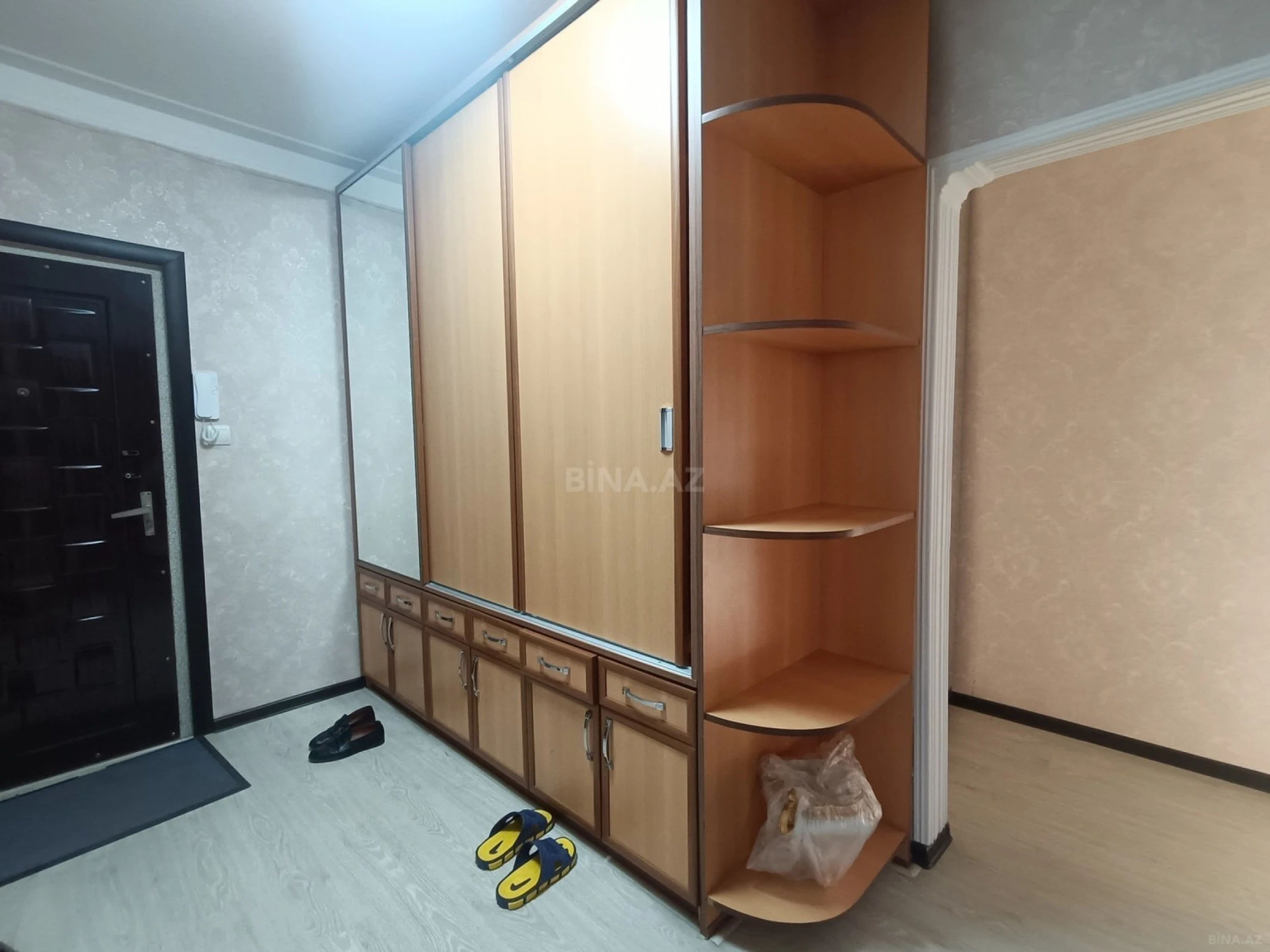 Kirayə verilir 3 otaqlı mənzil 100 m²