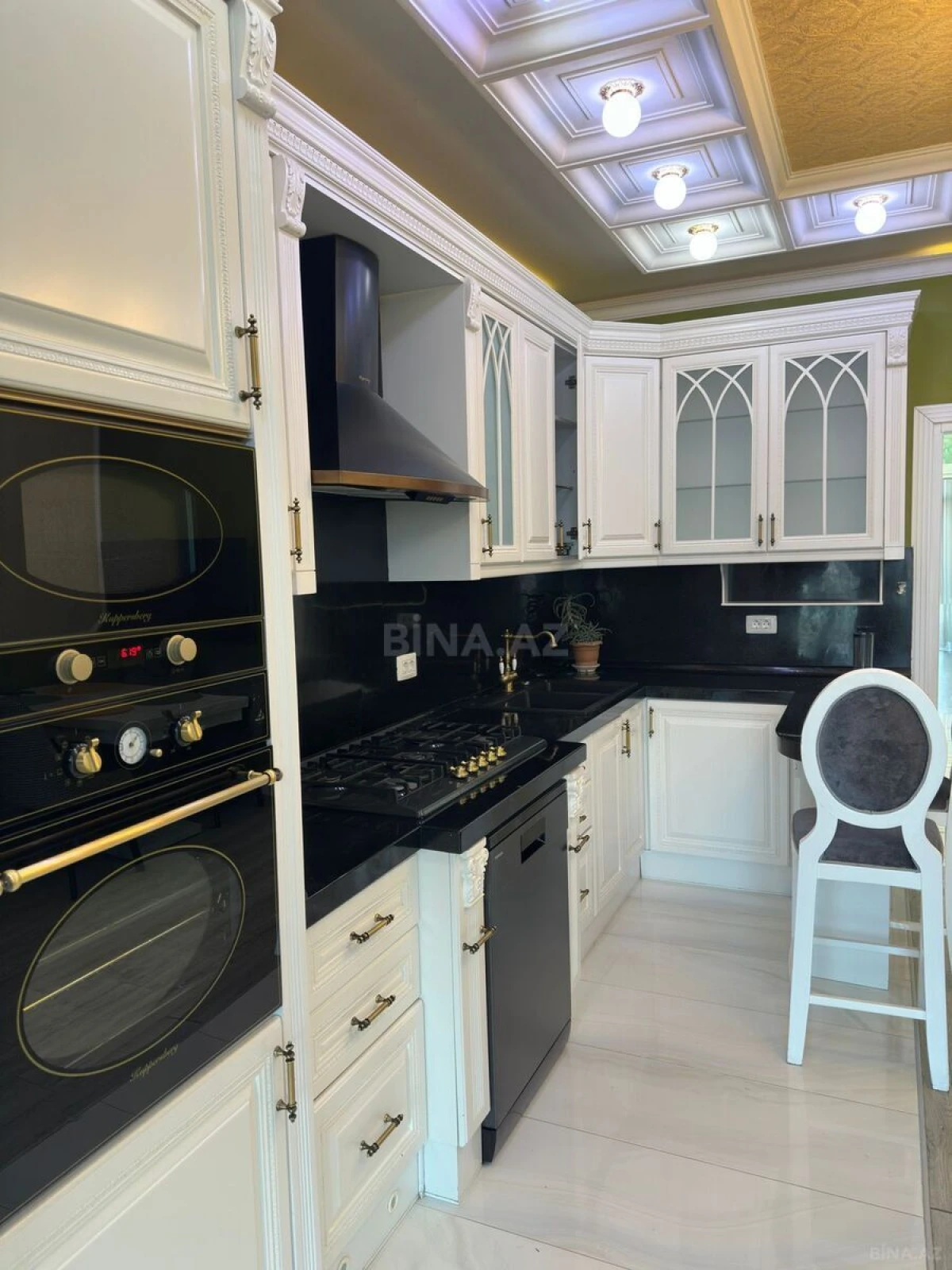 Satılır 2 otaqlı mənzil 90 m²