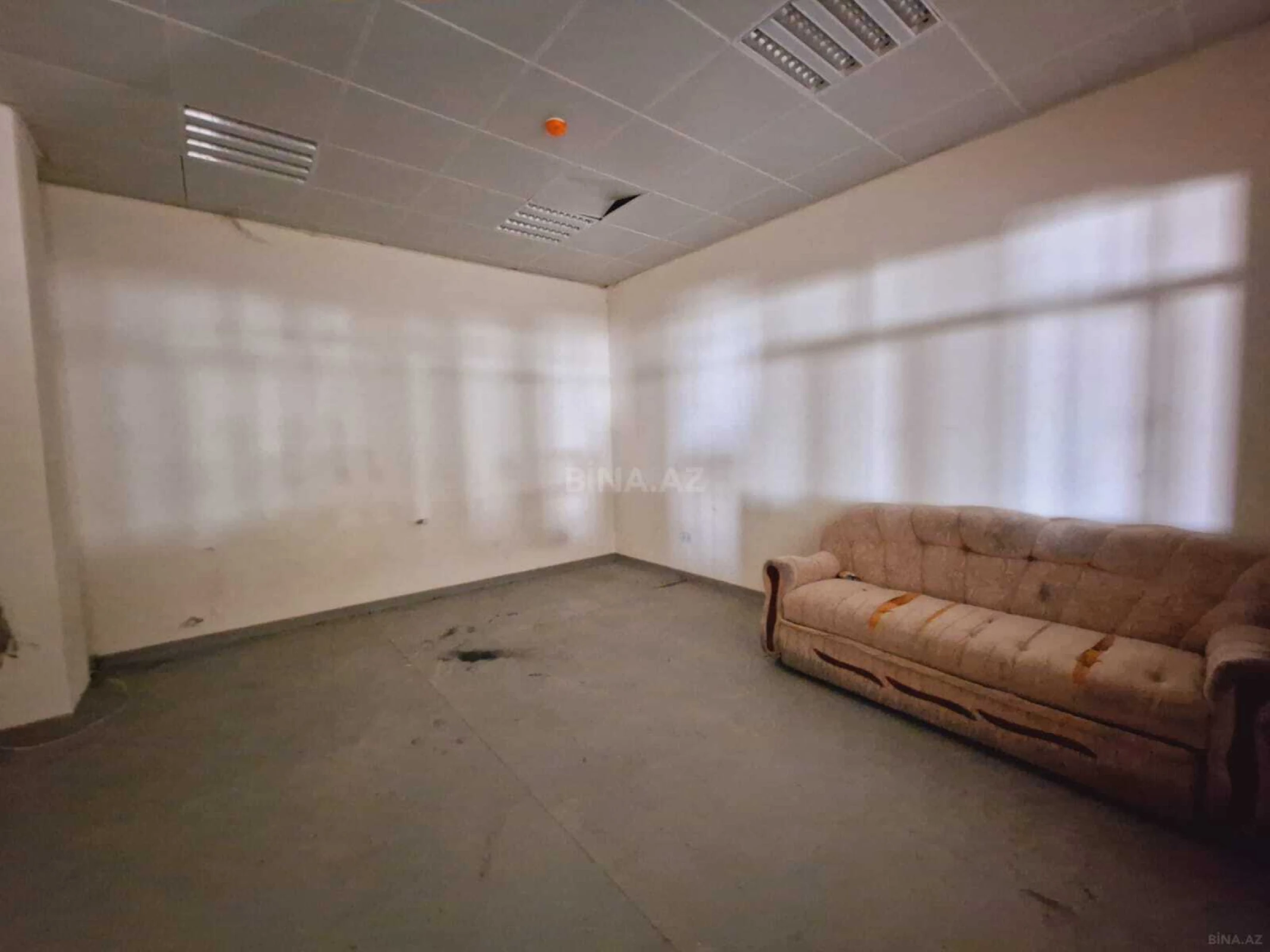 Kirayə verilir obyekt 1200 m²