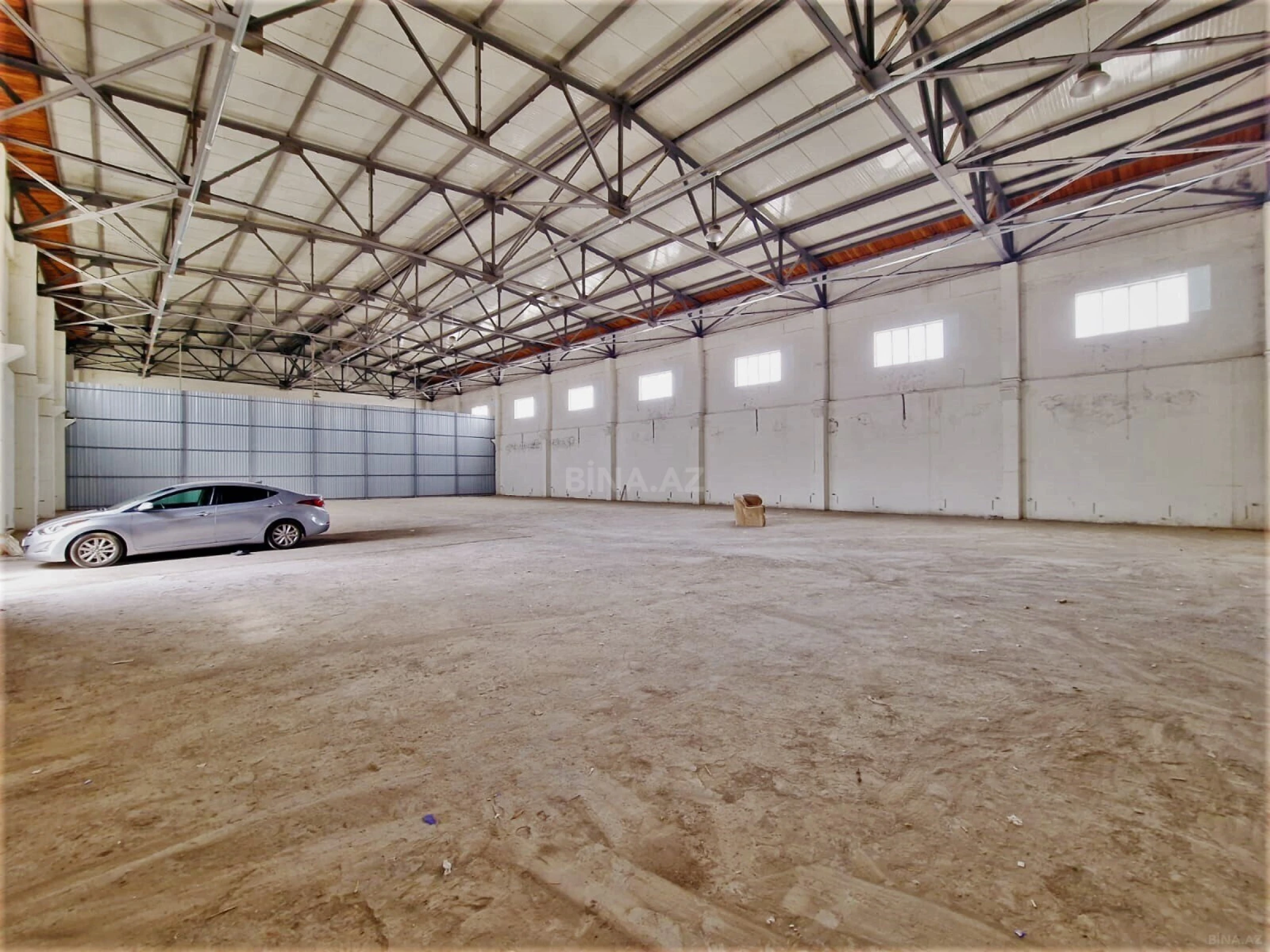 Kirayə verilir obyekt 1200 m²