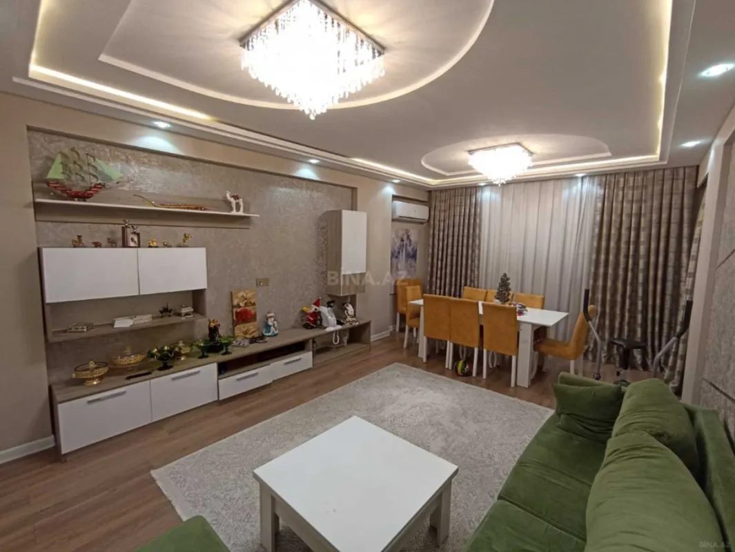 Satılır 3 otaqlı mənzil 105 m²