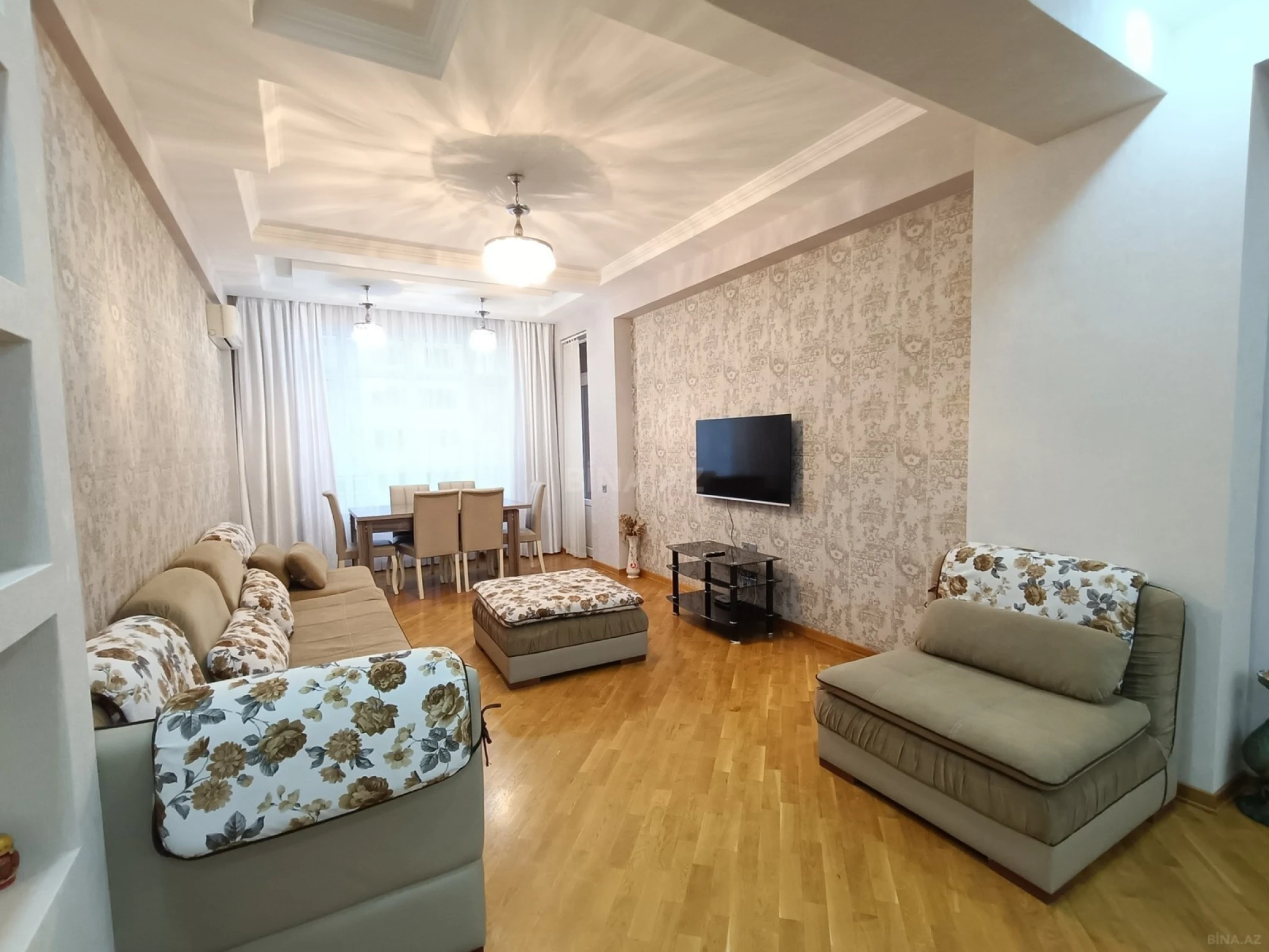 Kirayə verilir 3 otaqlı mənzil 105 m²