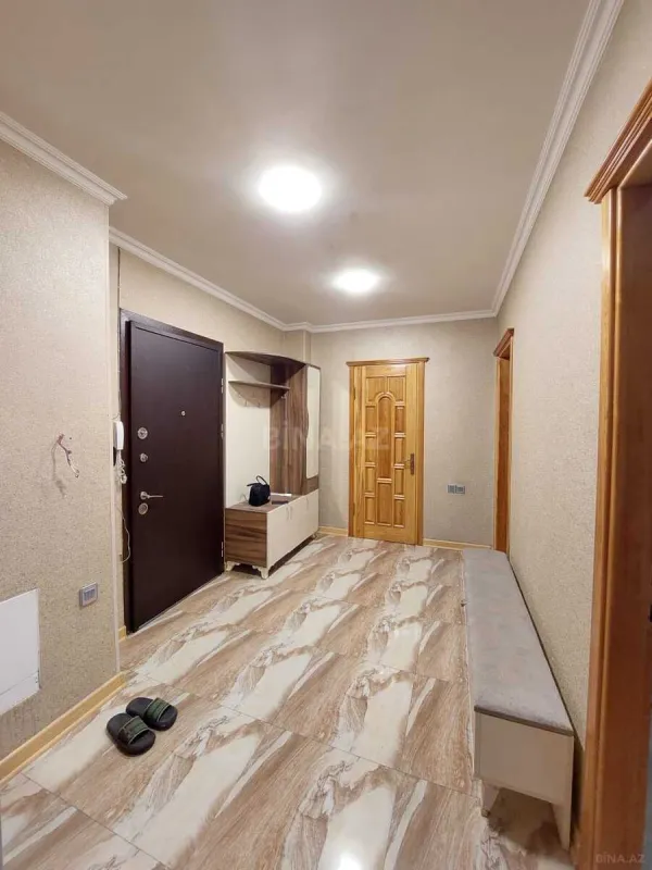Satılır 2 otaqlı mənzil 85 m²