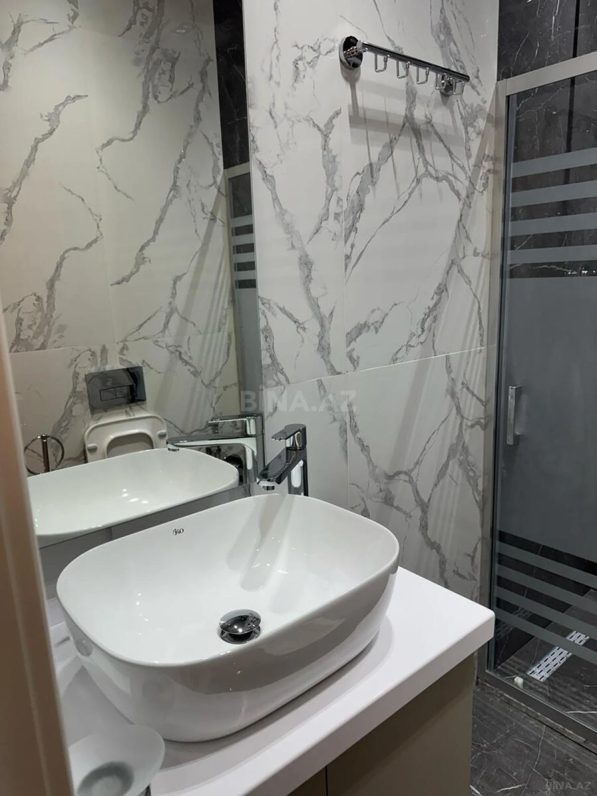 Kirayə verilir 2 otaqlı mənzil 50 m²