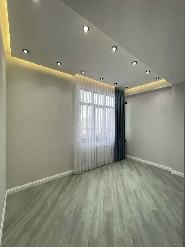 Satılır 3 otaqlı mənzil 97 m²