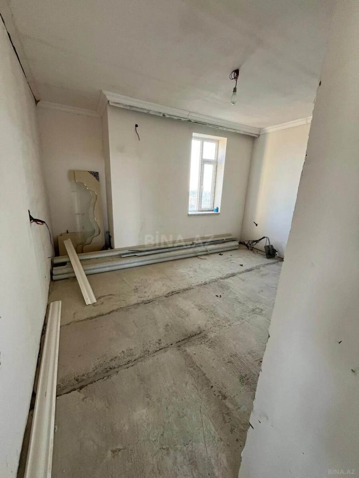 Satılır 5 otaqlı həyət evi 160 m²