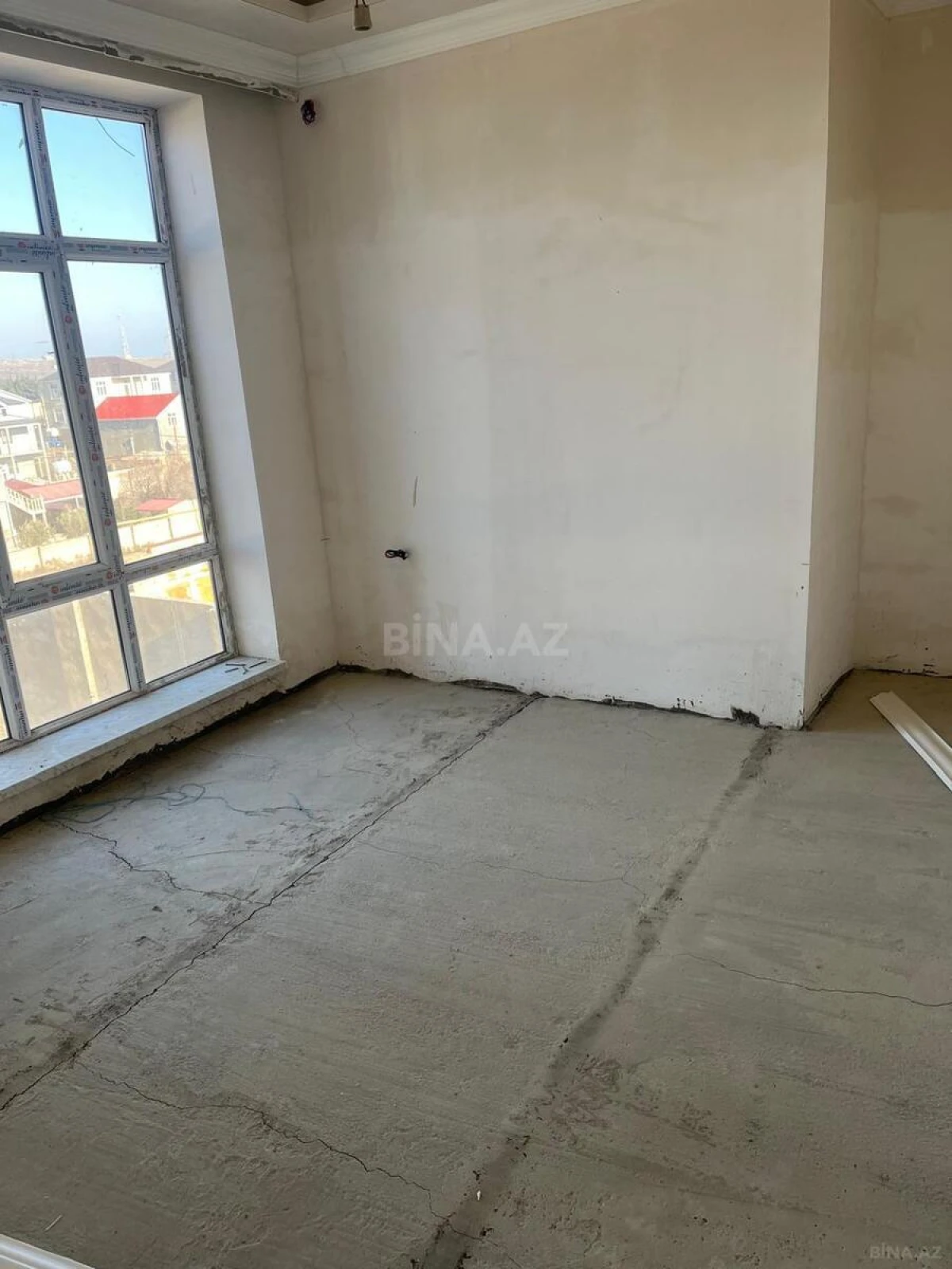 Satılır 5 otaqlı həyət evi 160 m²