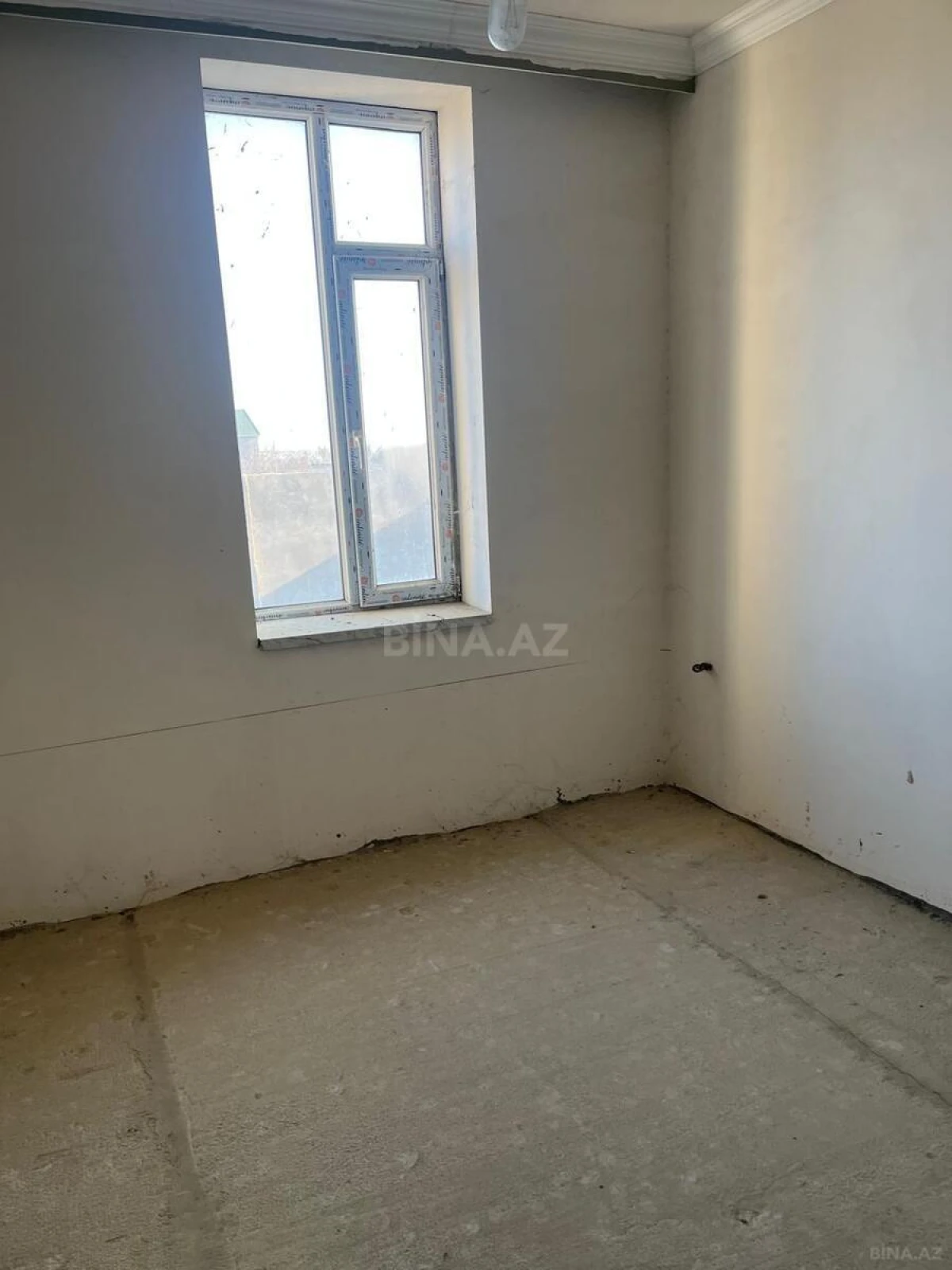Satılır 5 otaqlı həyət evi 160 m²