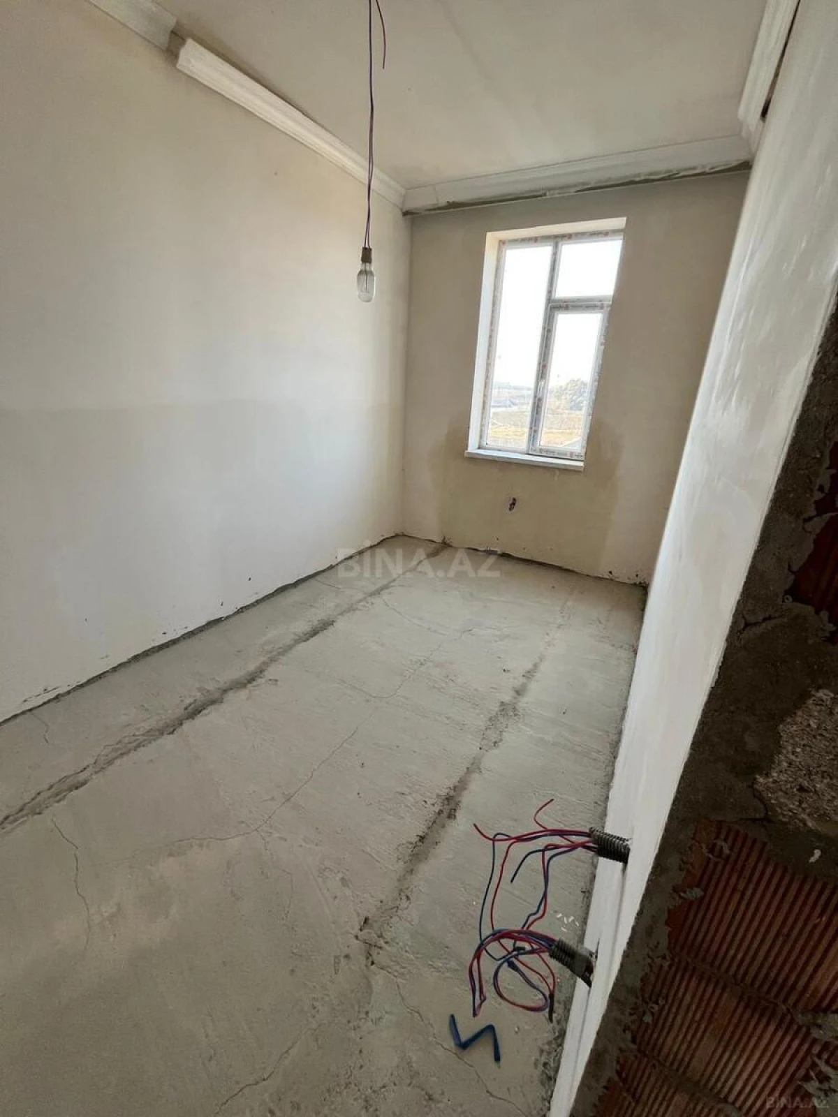 Satılır 5 otaqlı həyət evi 160 m²