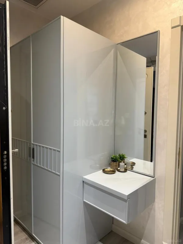 Kirayə verilir 2 otaqlı mənzil 110 m²