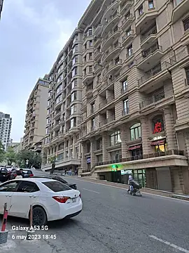 Satılır 2 otaqlı mənzil 40.4 m²