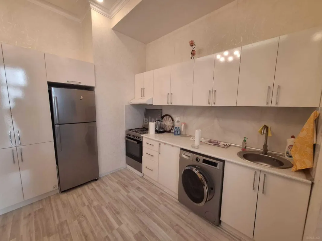 Satılır 2 otaqlı mənzil 40.4 m²