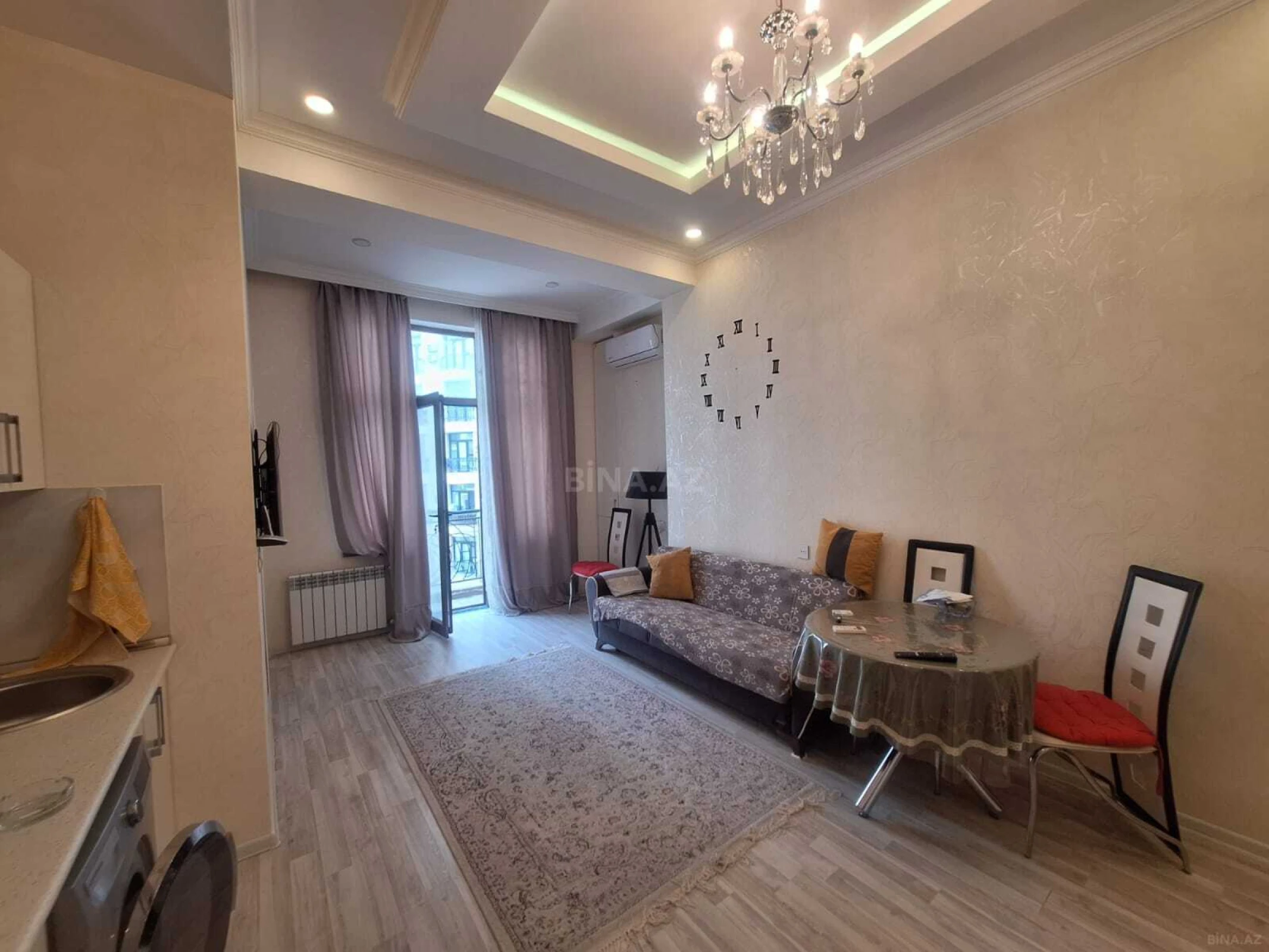 Satılır 2 otaqlı mənzil 40.4 m²