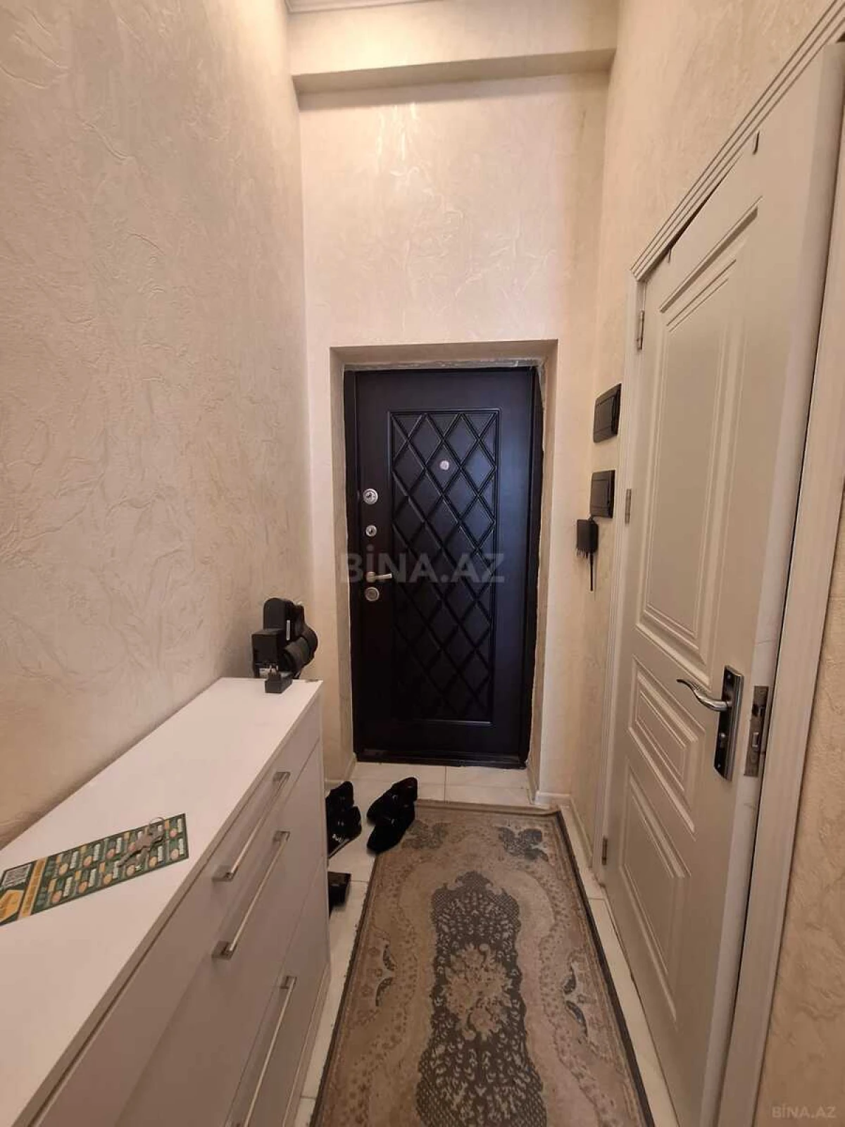 Satılır 2 otaqlı mənzil 40.4 m²