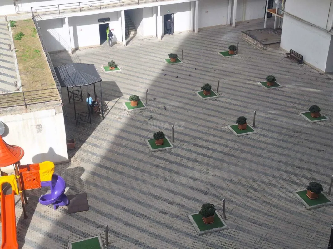 Satılır 2 otaqlı mənzil 40.4 m²