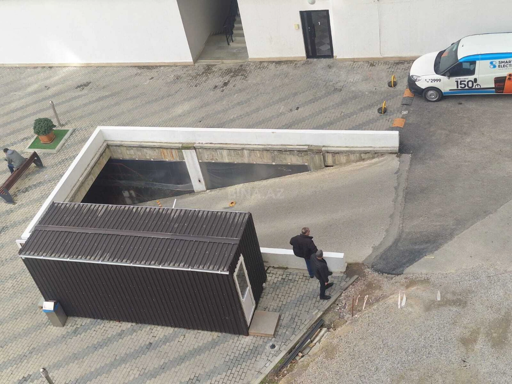 Satılır 2 otaqlı mənzil 40.4 m²