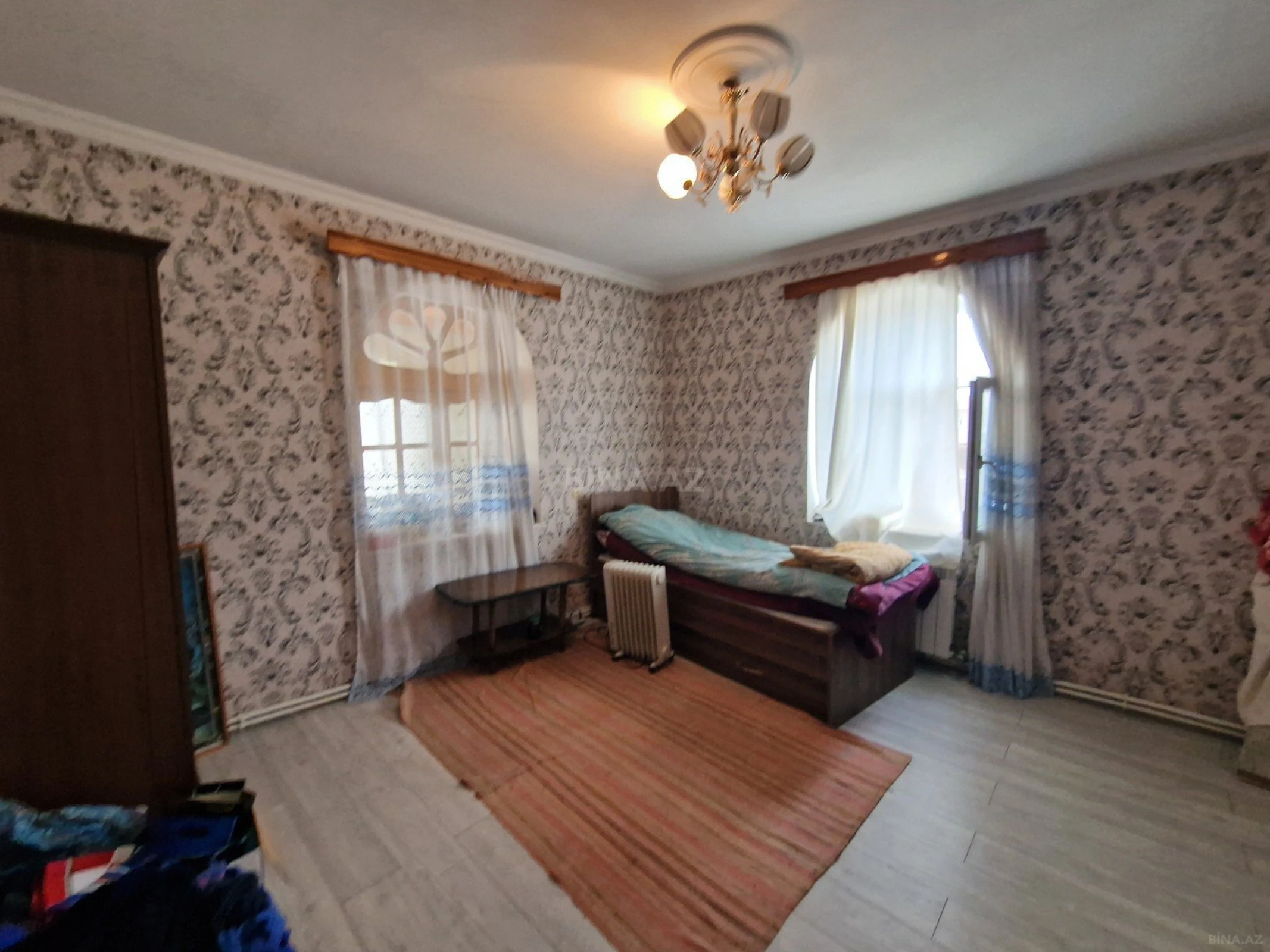 Satılır 4 otaqlı həyət evi 147 m²