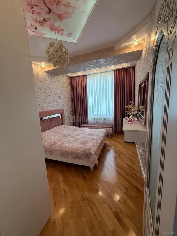 Satılır 3 otaqlı mənzil 100 m²