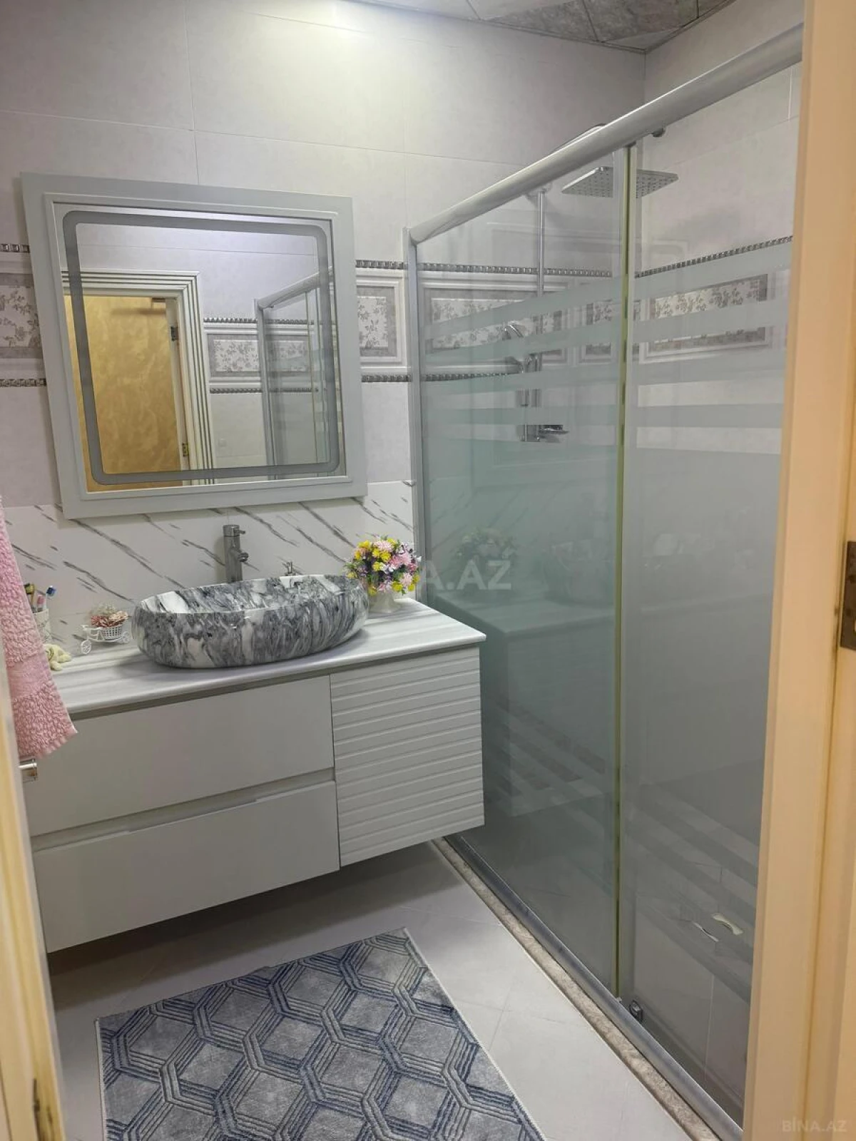 Satılır 3 otaqlı mənzil 100 m²