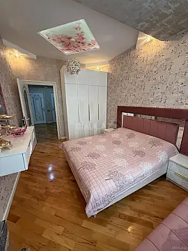 Satılır 3 otaqlı mənzil 100 m²