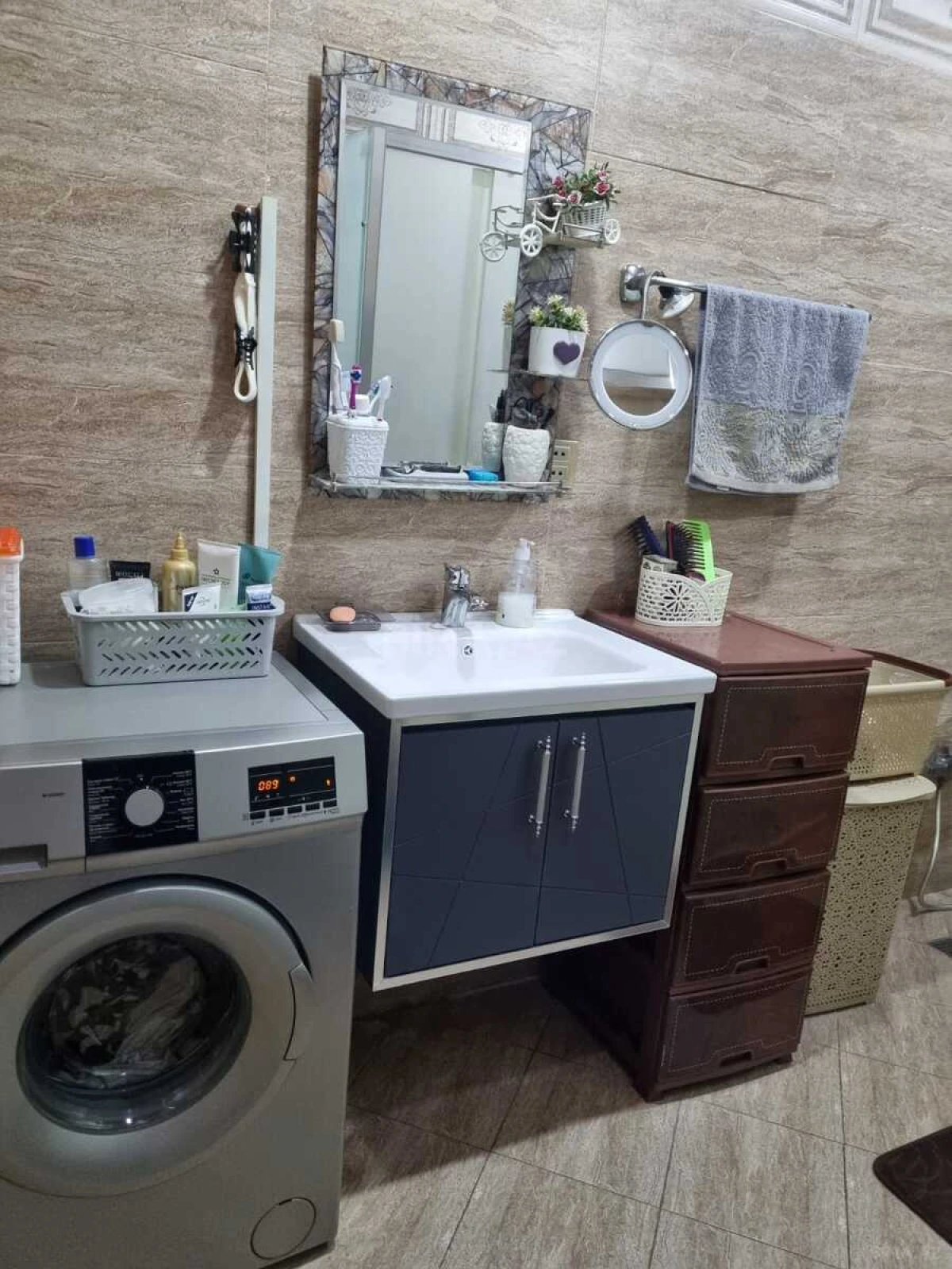 Satılır 4 otaqlı mənzil 115 m²
