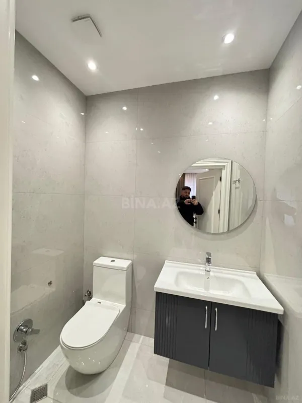 Kirayə verilir 3 otaqlı mənzil 140 m²