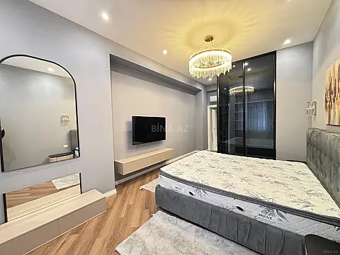 Kirayə verilir 3 otaqlı mənzil 140 m²